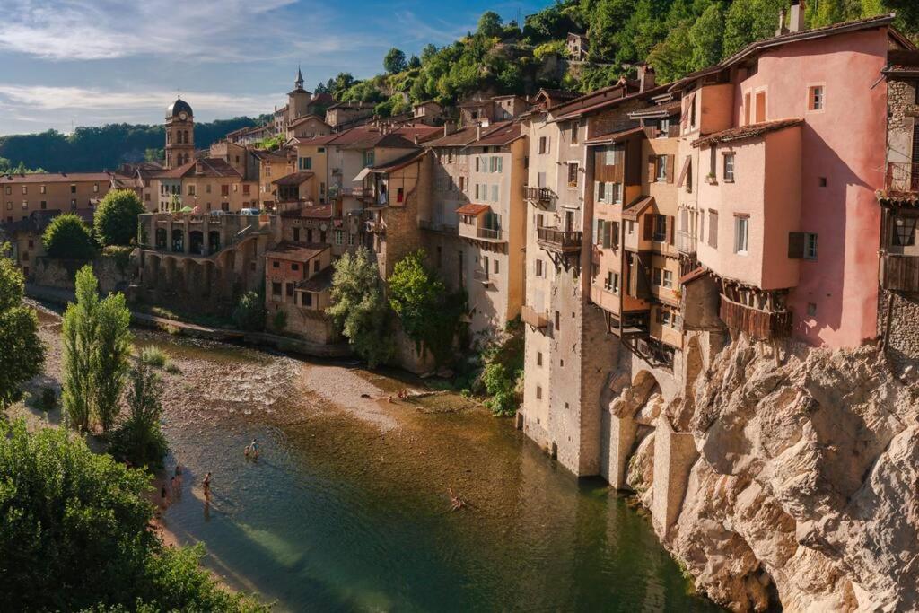 Maison Suspendue Avec Jacuzzi Privatif Pont-en-Royans Buitenkant foto